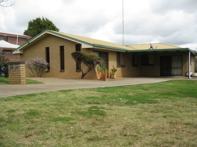 1/15 Gunn Street, Kearneys Spring QLD 4350