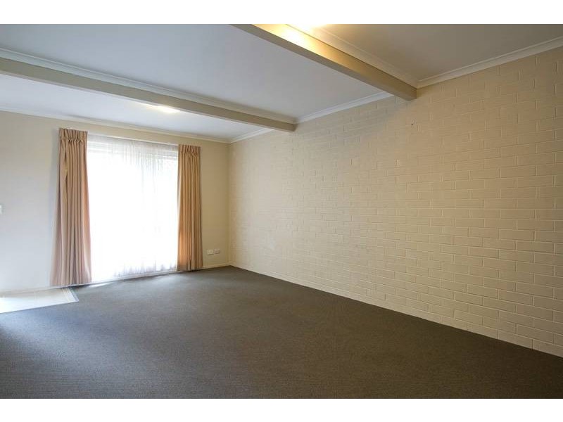 10/6  Obrien Street, Harlaxton QLD 4350