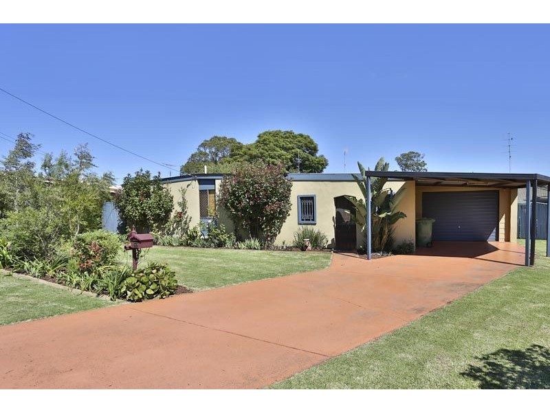 17 Dumba Street, Harristown QLD 4350