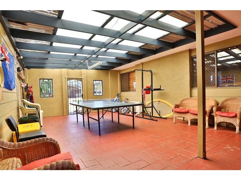 17 Dumba Street, Harristown QLD 4350