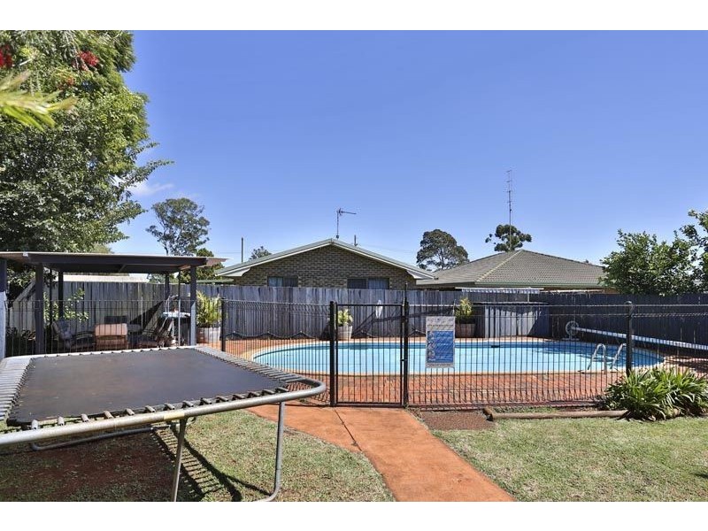 17 Dumba Street, Harristown QLD 4350