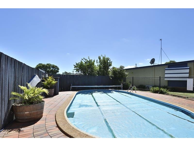 17 Dumba Street, Harristown QLD 4350