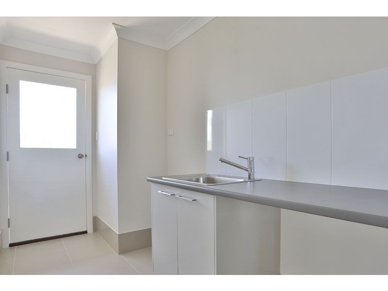 13 Goshawk Drive, Highfields QLD 4352
