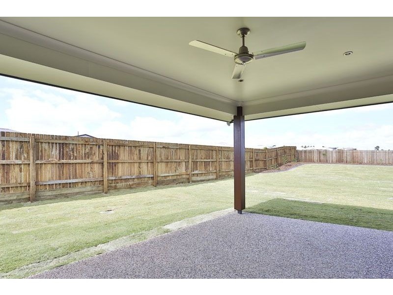 13 Goshawk Drive, Highfields QLD 4352