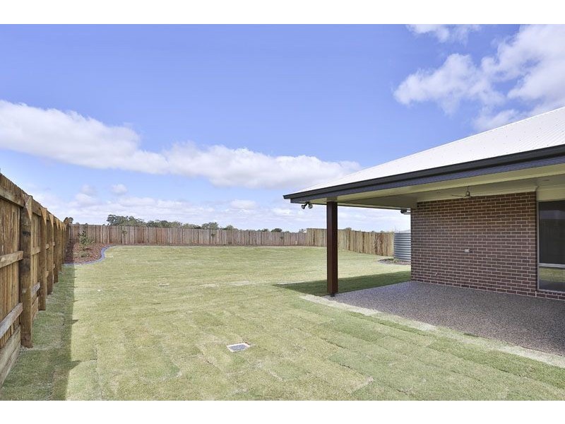 13 Goshawk Drive, Highfields QLD 4352