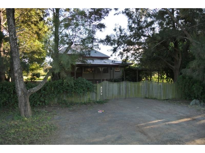 14 Paulsens Road, Gowrie Junction QLD 4352