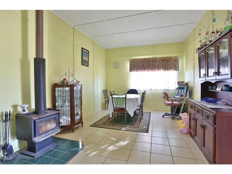 30 Cooke Street, Goombungee QLD 4354