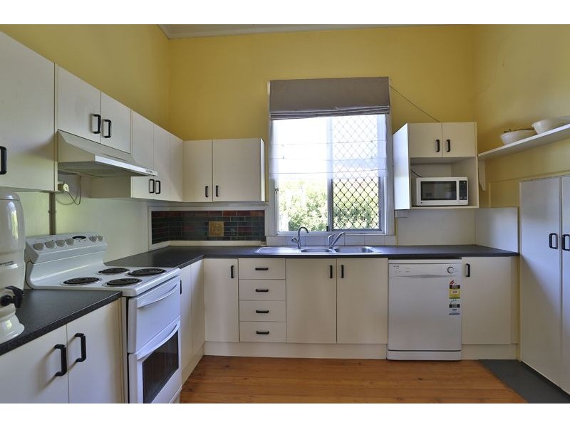 166 Perth Street, South Toowoomba QLD 4350