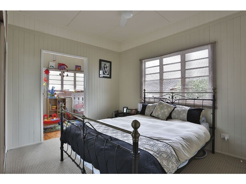 7a Victory Street, Newtown QLD 4350