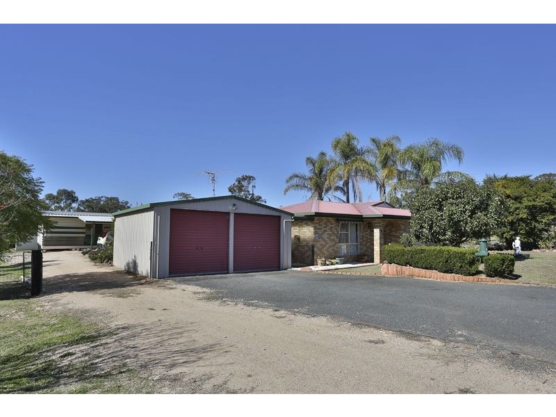 7 Highland Park Road, Meringandan West QLD 4352