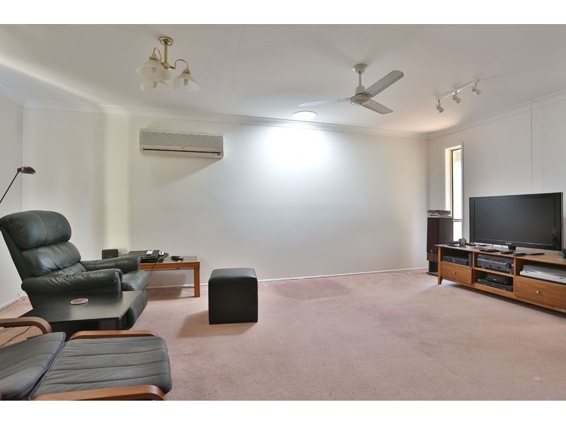 7 Highland Park Road, Meringandan West QLD 4352