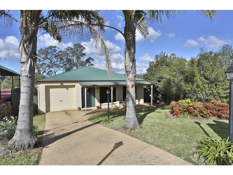 8 Conquest Court, Wilsonton QLD 4350
