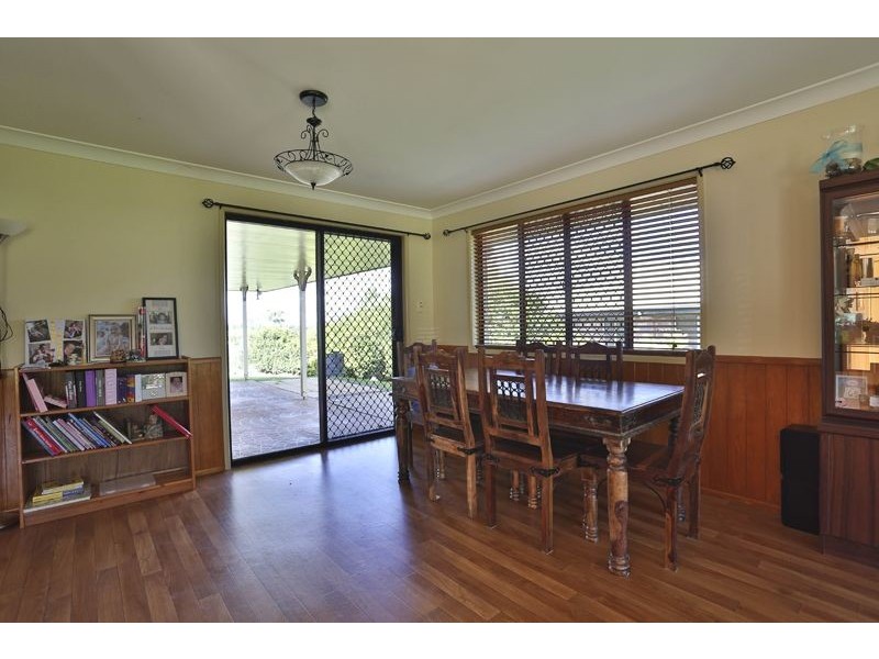 8 Conquest Court, Wilsonton QLD 4350