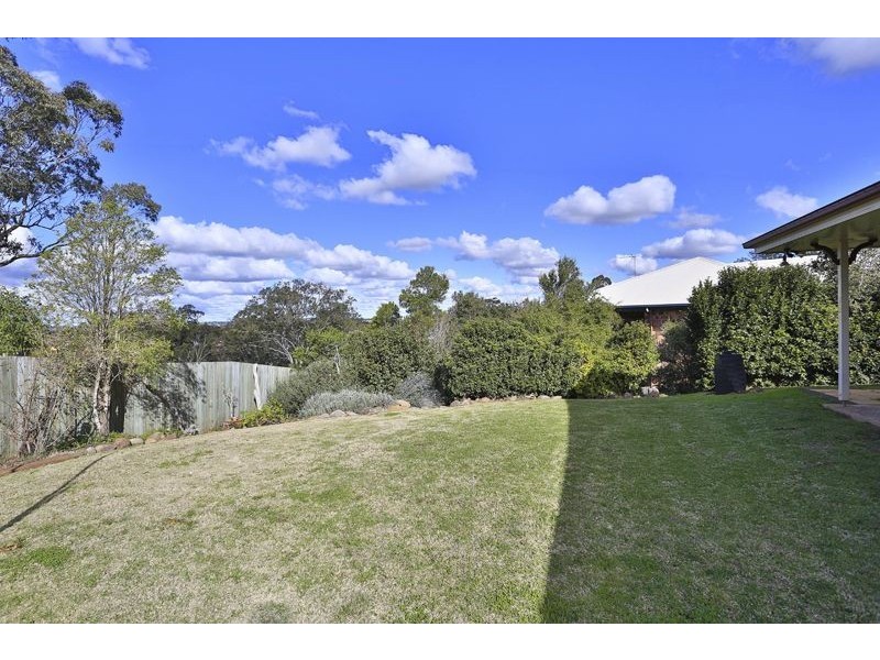 8 Conquest Court, Wilsonton QLD 4350