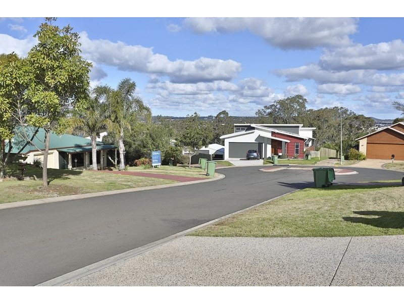 8 Conquest Court, Wilsonton QLD 4350