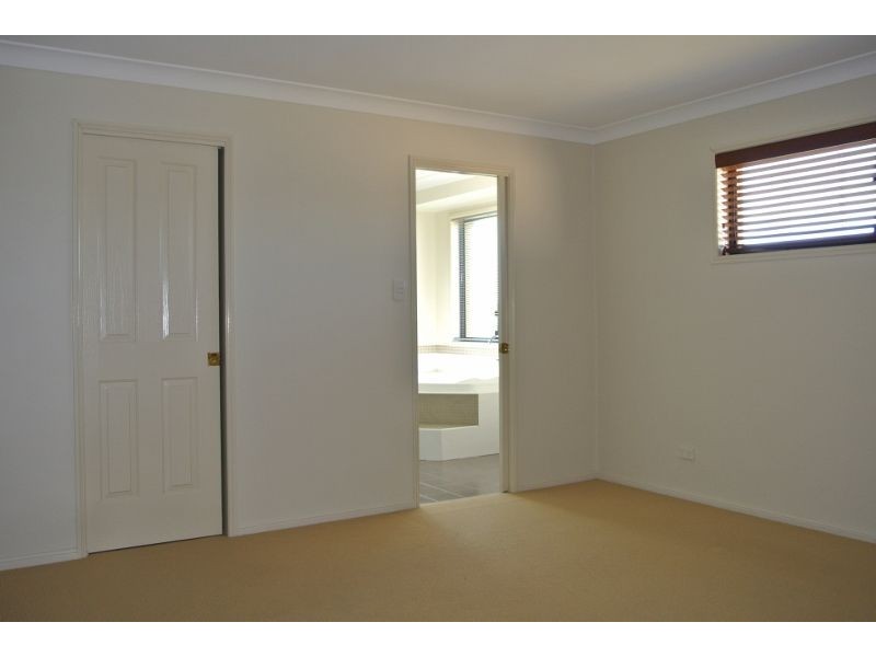 84 Cotswold Hills Drive, Cotswold Hills QLD 4350