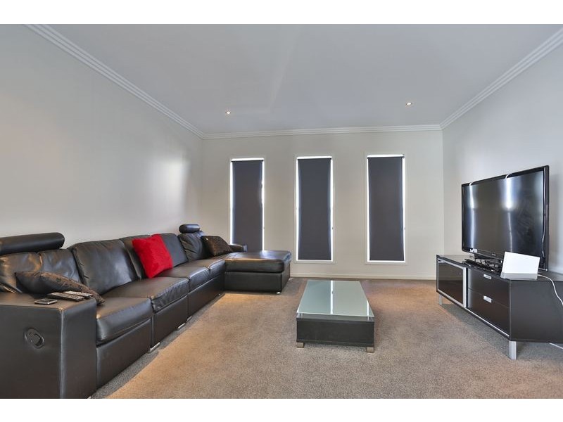 18 Ogrady Street, Kearneys Spring QLD 4350