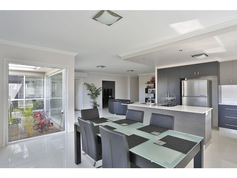 18 Ogrady Street, Kearneys Spring QLD 4350