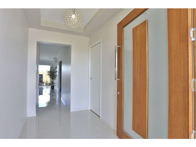 18 Ogrady Street, Kearneys Spring QLD 4350