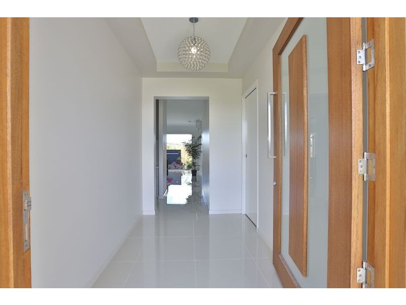 18 Ogrady Street, Kearneys Spring QLD 4350