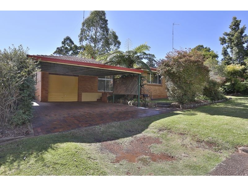 5 Athol Street, Harlaxton QLD 4350