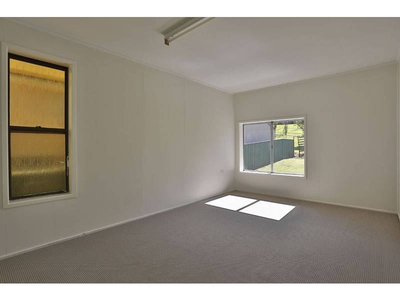 5 Athol Street, Harlaxton QLD 4350