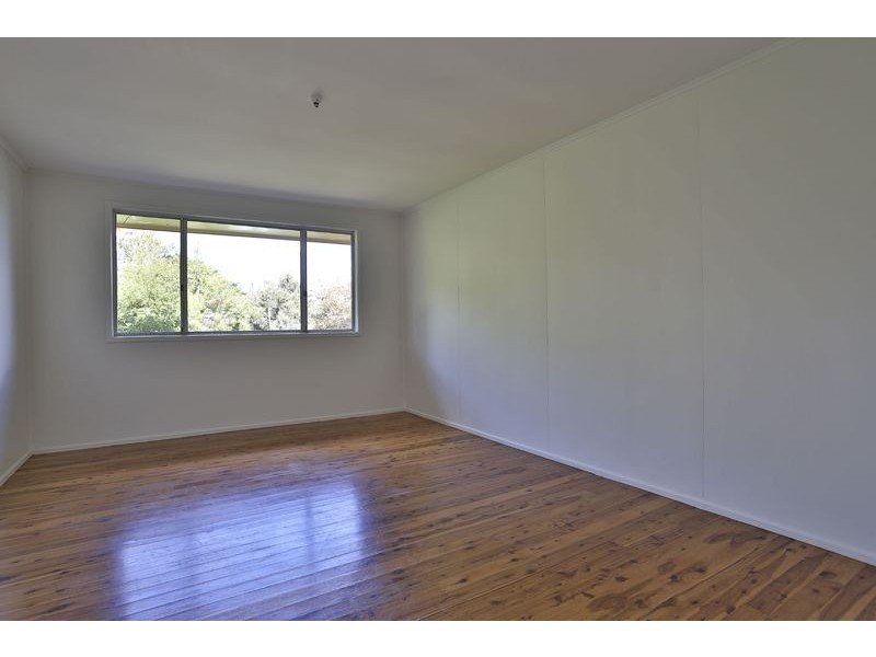 5 Athol Street, Harlaxton QLD 4350