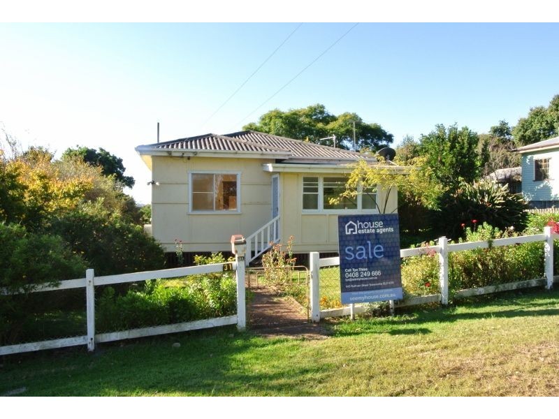 31 Kate Street, Harlaxton QLD 4350