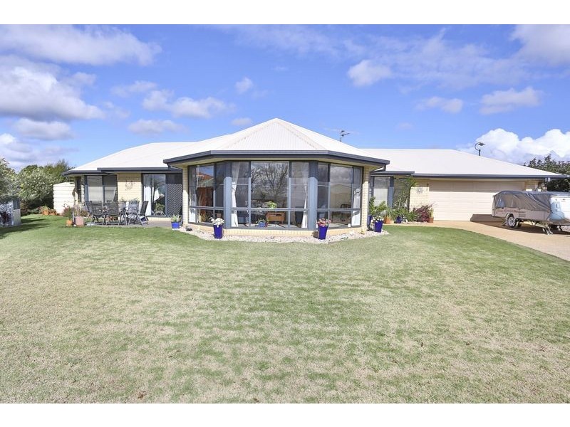 9 Kalimna Drive, Highfields QLD 4352