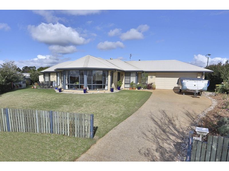 9 Kalimna Drive, Highfields QLD 4352