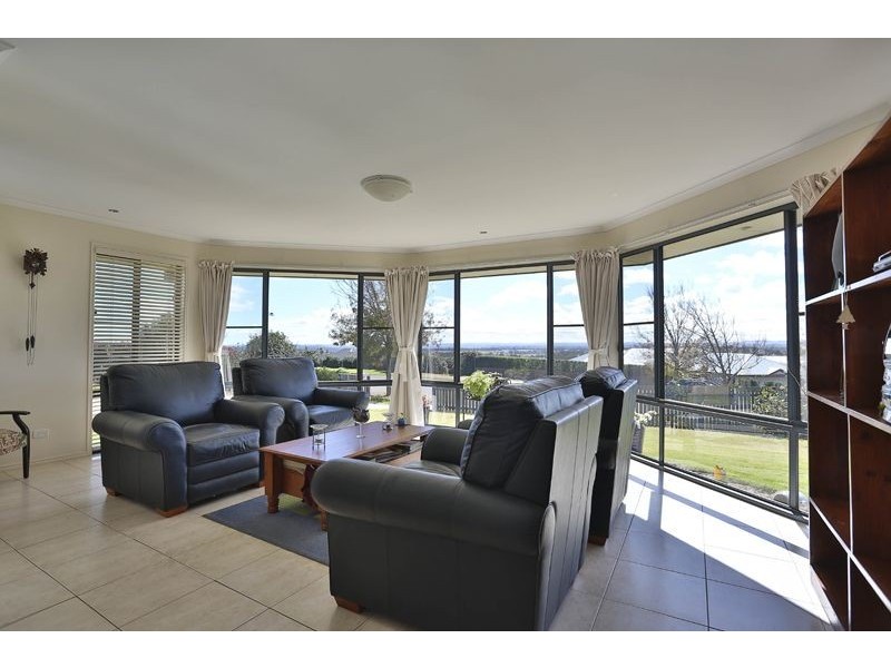 9 Kalimna Drive, Highfields QLD 4352