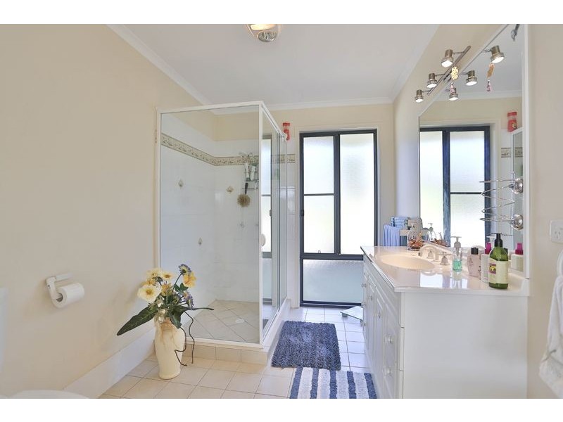 9 Kalimna Drive, Highfields QLD 4352