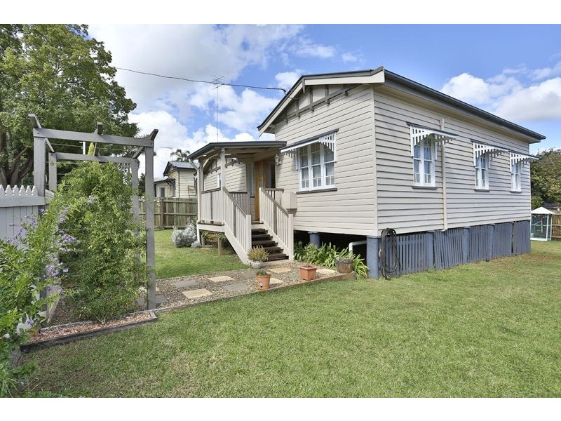 72 James Street, Rangeville QLD 4350