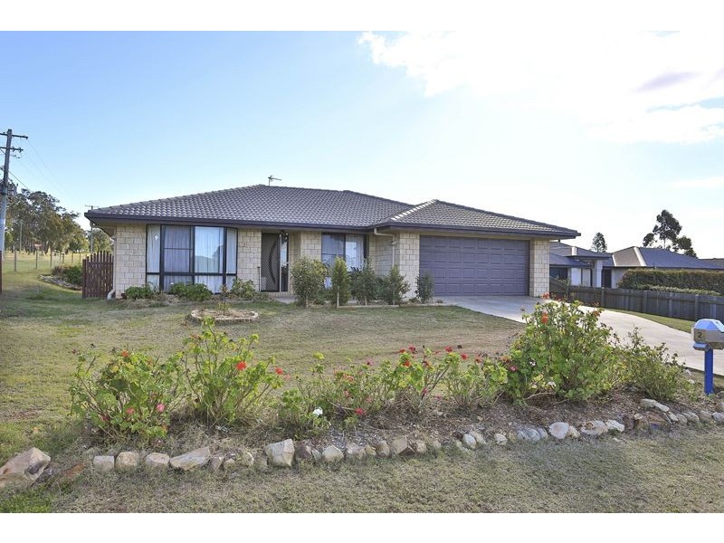 2 Highland Park Road, Meringandan West QLD 4352