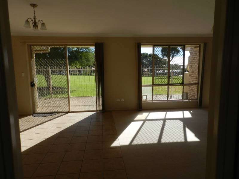 10/23 Lendrum Street, Newtown QLD 4350
