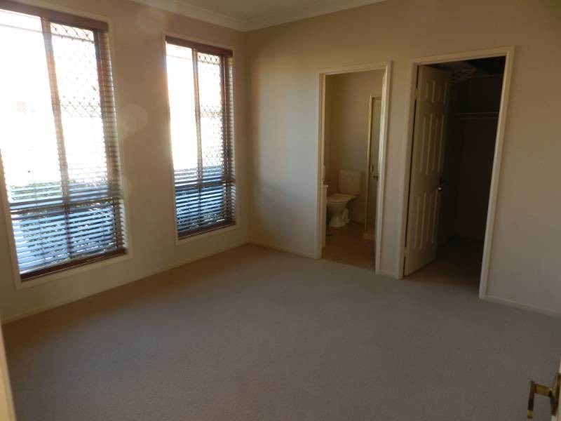 10/23 Lendrum Street, Newtown QLD 4350