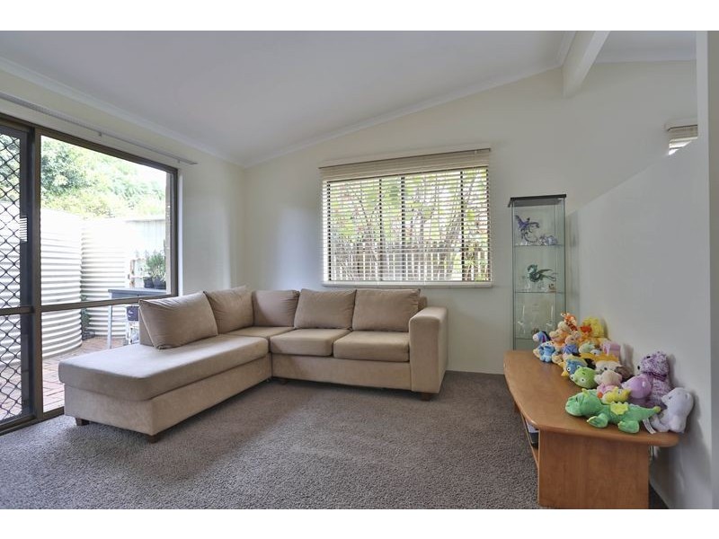 2 Pamela Street, Darling Heights QLD 4350