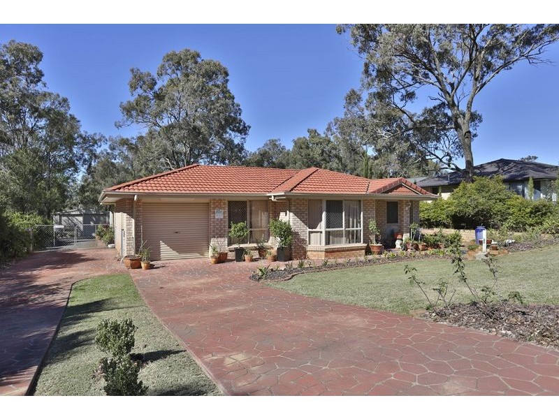 17 Highland Park Road, Meringandan West QLD 4352