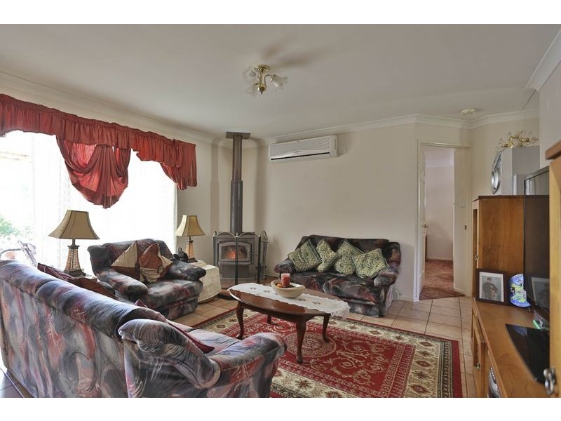 17 Highland Park Road, Meringandan West QLD 4352
