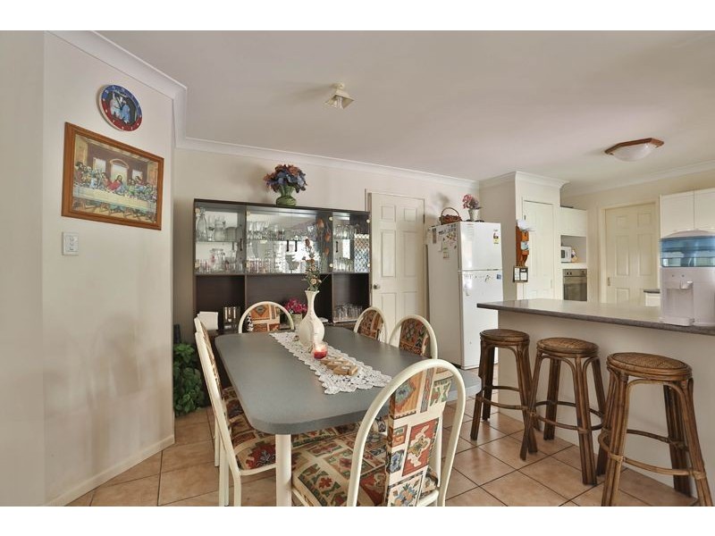 17 Highland Park Road, Meringandan West QLD 4352
