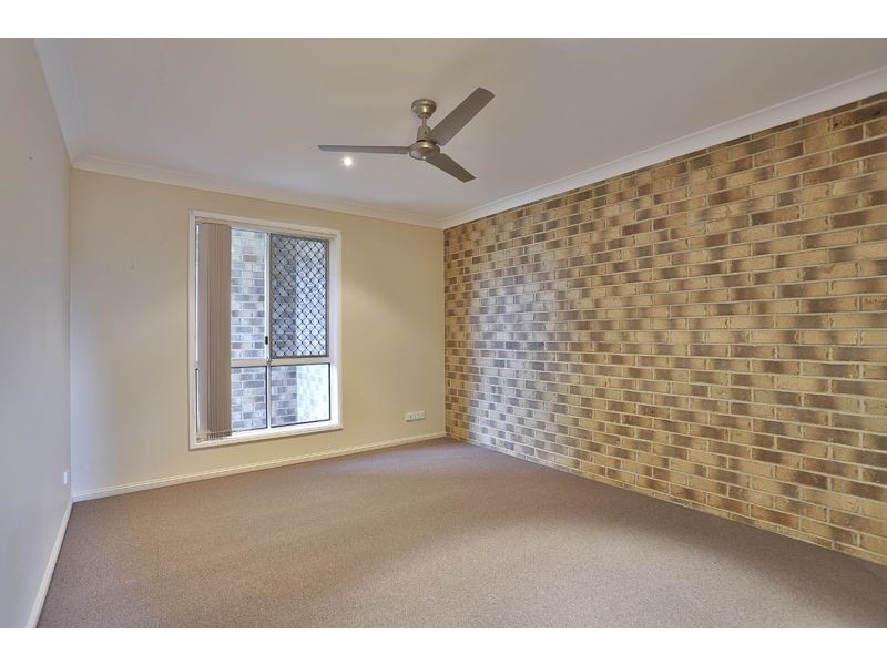2/11 O’beirne Street, Kearneys Spring QLD 4350