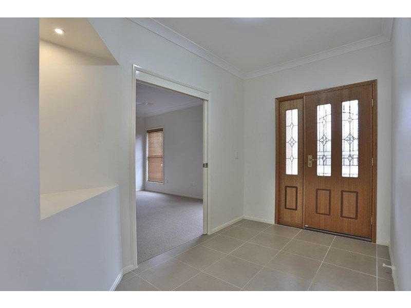 2 Vicky Avenue, Crows Nest QLD 4355