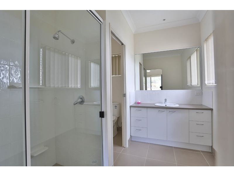 2 Vicky Avenue, Crows Nest QLD 4355