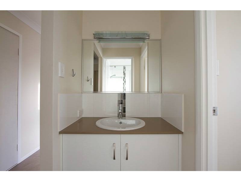 26 Shoesmith Drive, Westbrook QLD 4350