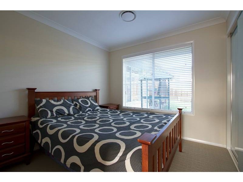 26 Shoesmith Drive, Westbrook QLD 4350