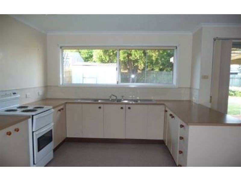 5 Montana Street, Wilsonton Heights QLD 4350