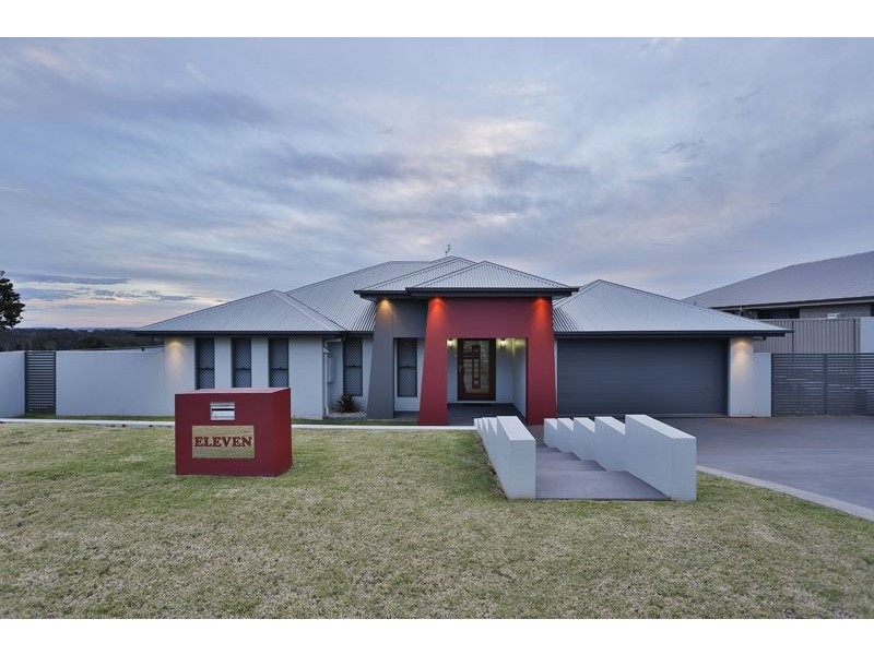 11 Alexander Avenue, Highfields QLD 4352