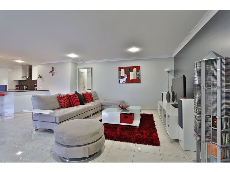 11 Alexander Avenue, Highfields QLD 4352