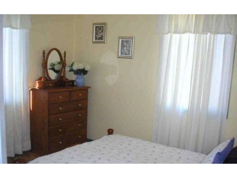 11 Bothwell Street, Newtown QLD 4350