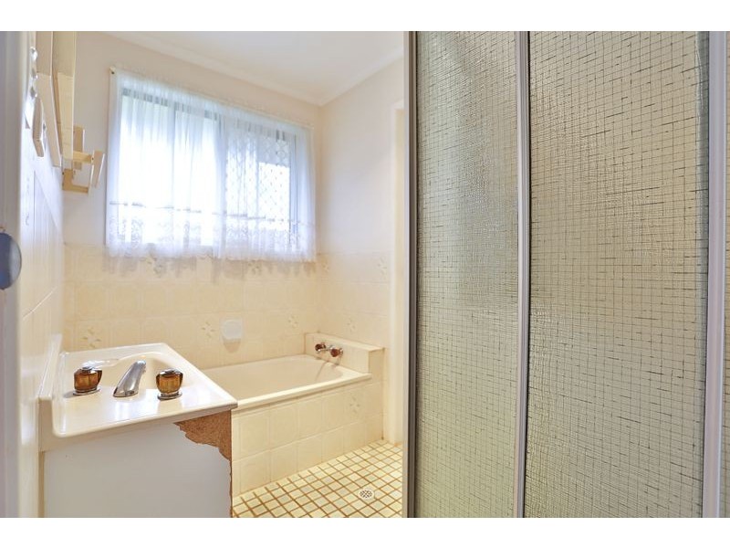 7 Yalumba Crescent, Wilsonton Heights QLD 4350